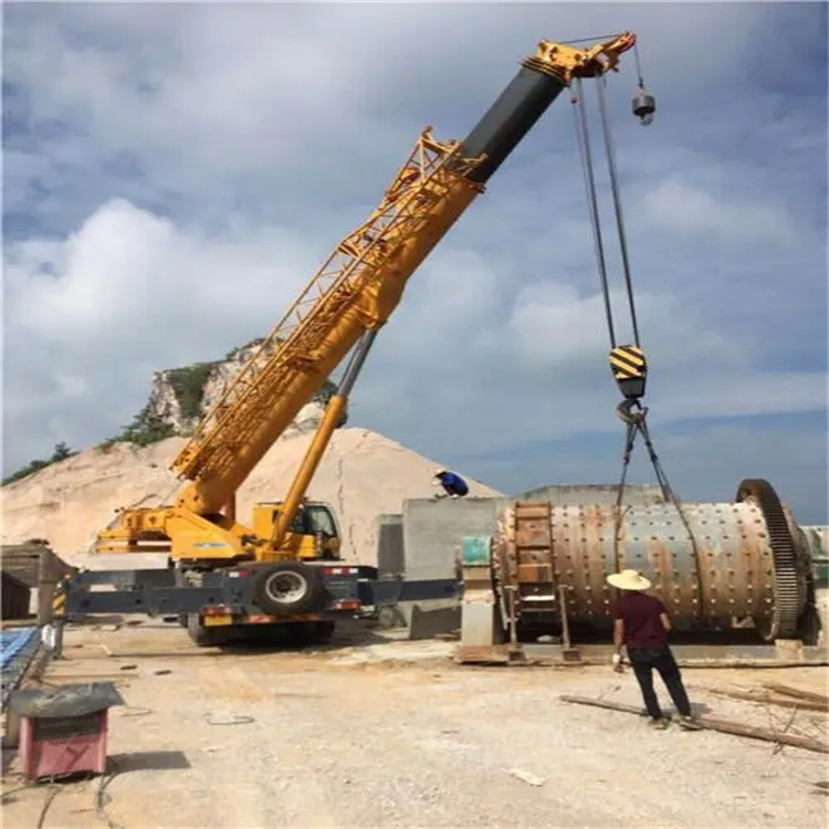 南溪吊车的运输费用是否包含在租赁费用中